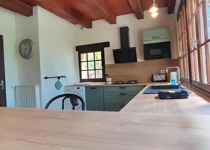 La Tour De Vera * Auriac-du-Périgord